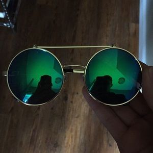 Circle Flip Up Glasses (Like Quavo)